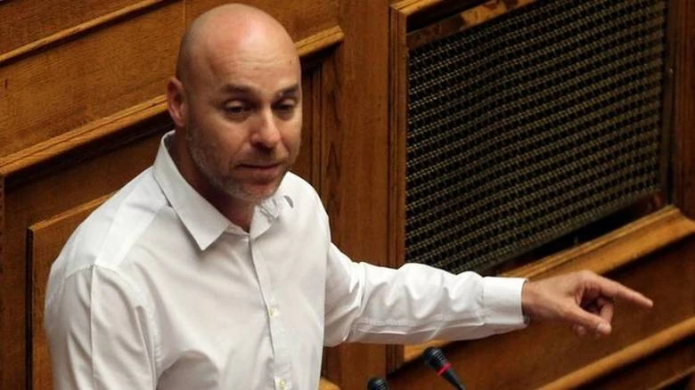 Απίστευτη καταγγελία Αμυρά – Με φωτογράφιζε στα κρυφά ο Κυρίτσης